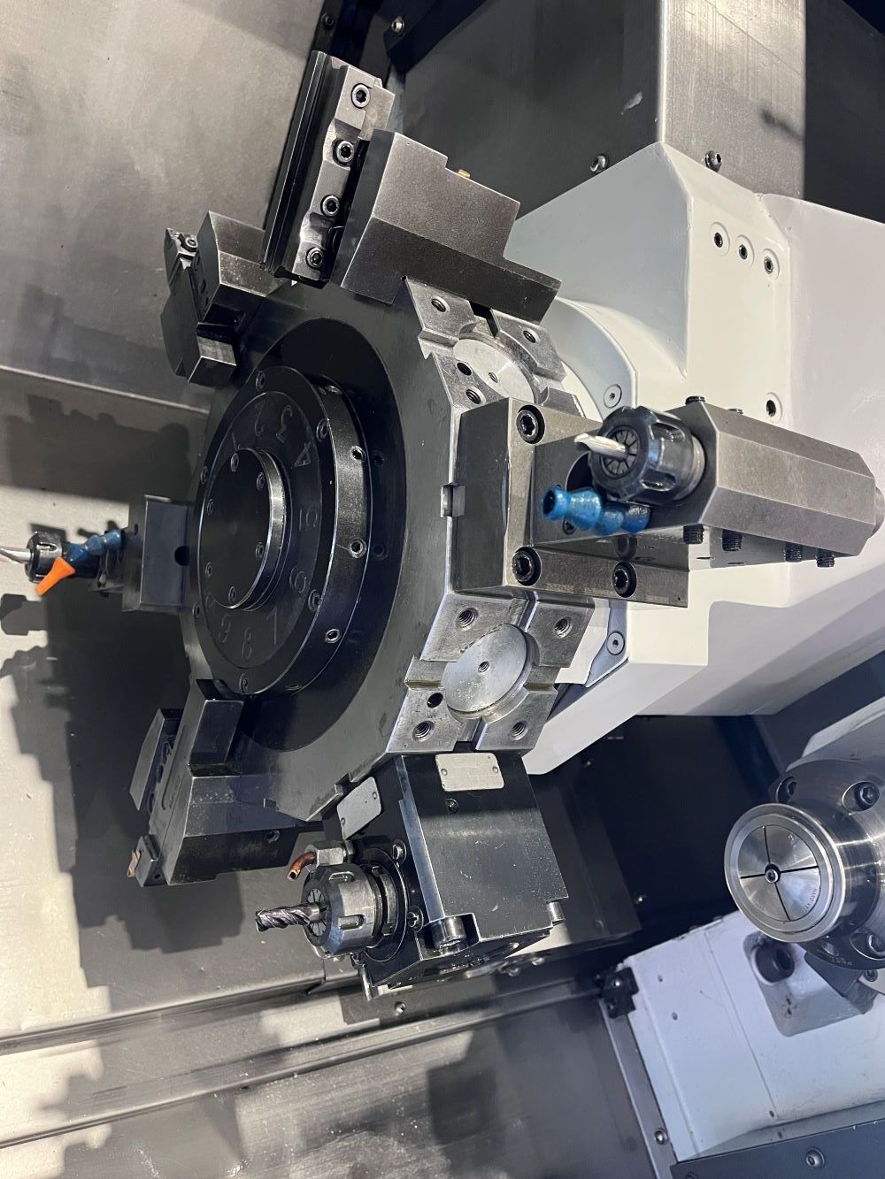 Daewoo Puma 2000SY CNC Turn Mill Center 10