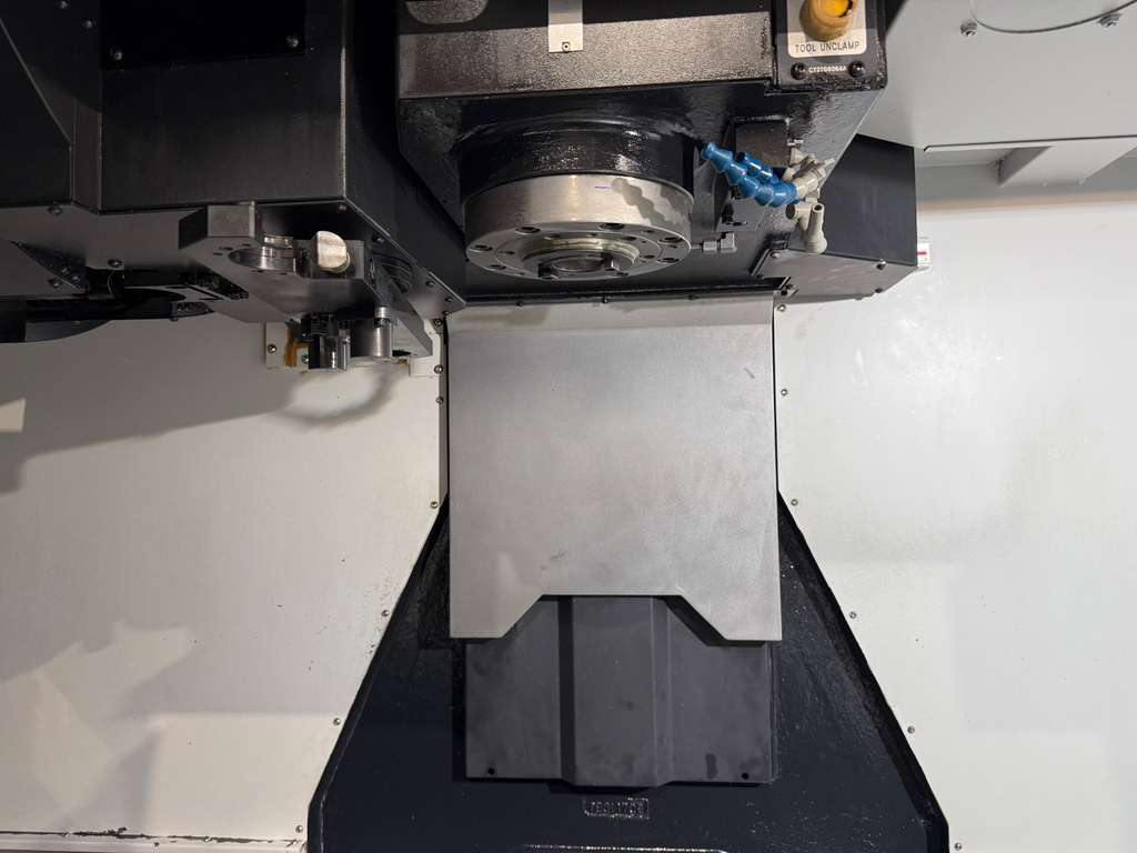 Doosan DNM-500II CNC Vertical Machining Center - 12,000 RPM, TSC Mill 9