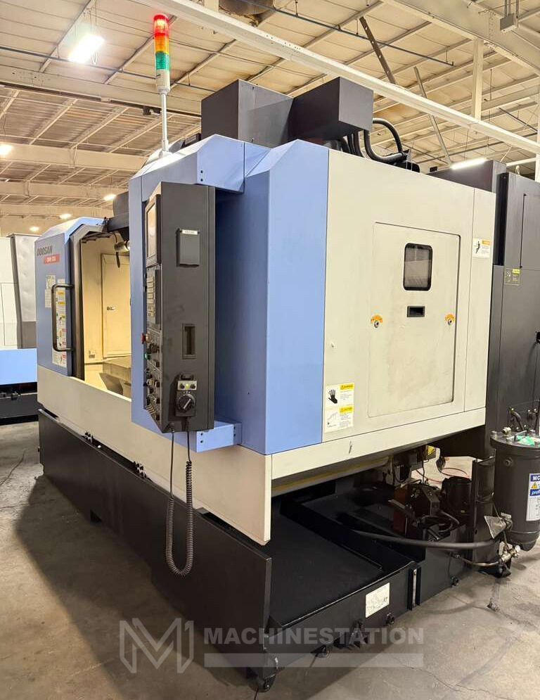 Doosan DNM-500 CNC Vertical Machining Center - 12,000 RPM TSC Mill 2