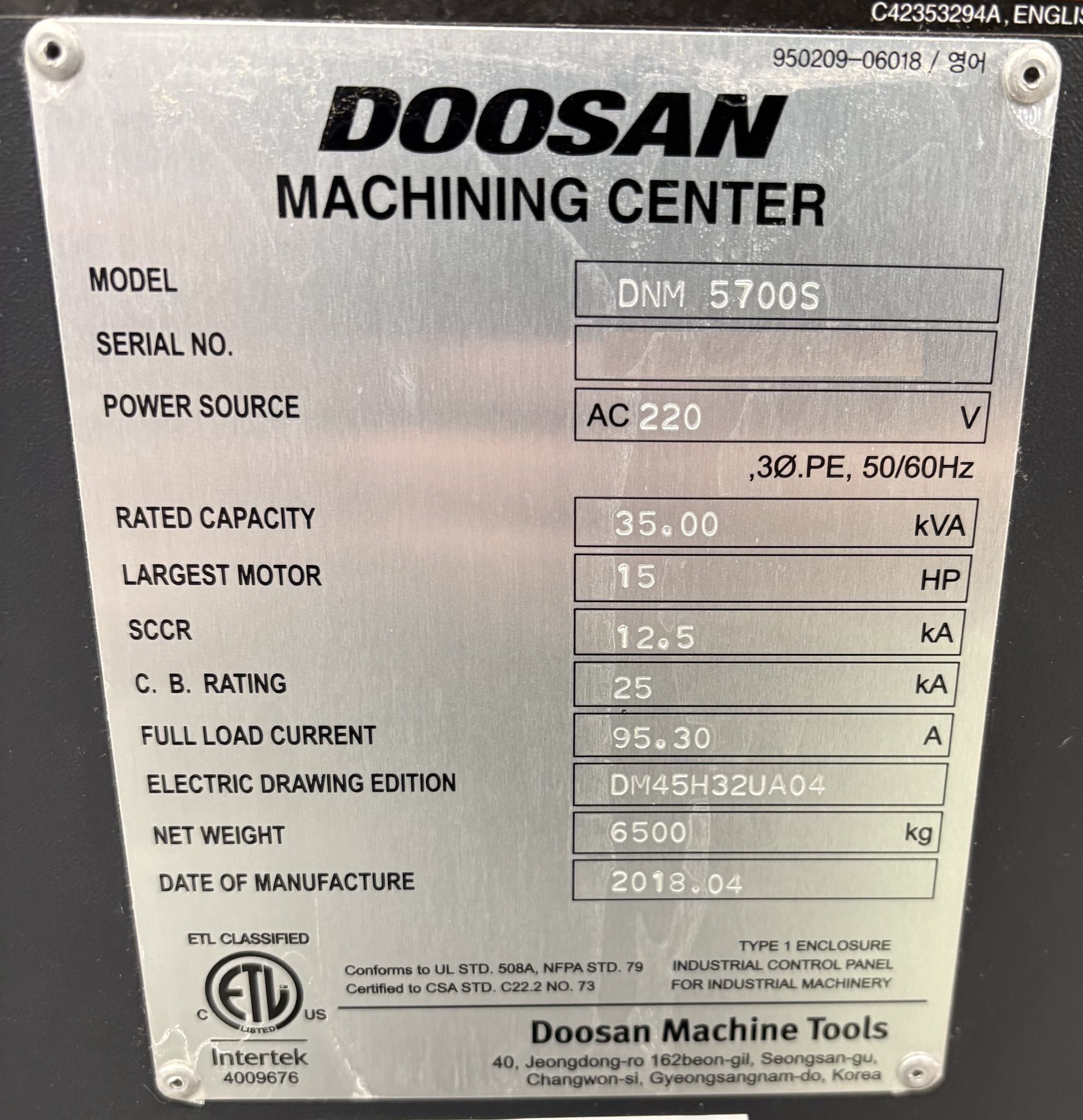 Doosan DNM-5700S CNC Vertical Machining Center - 2018 12,000 RPM Mill 4