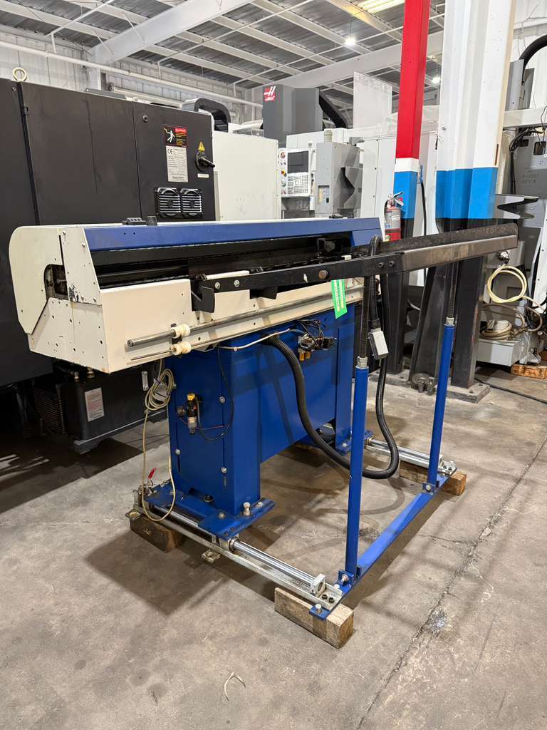 Doosan Lynx 220LMA CNC Turning Center - C Axis Live Tool Bar Feeder Lathe 16