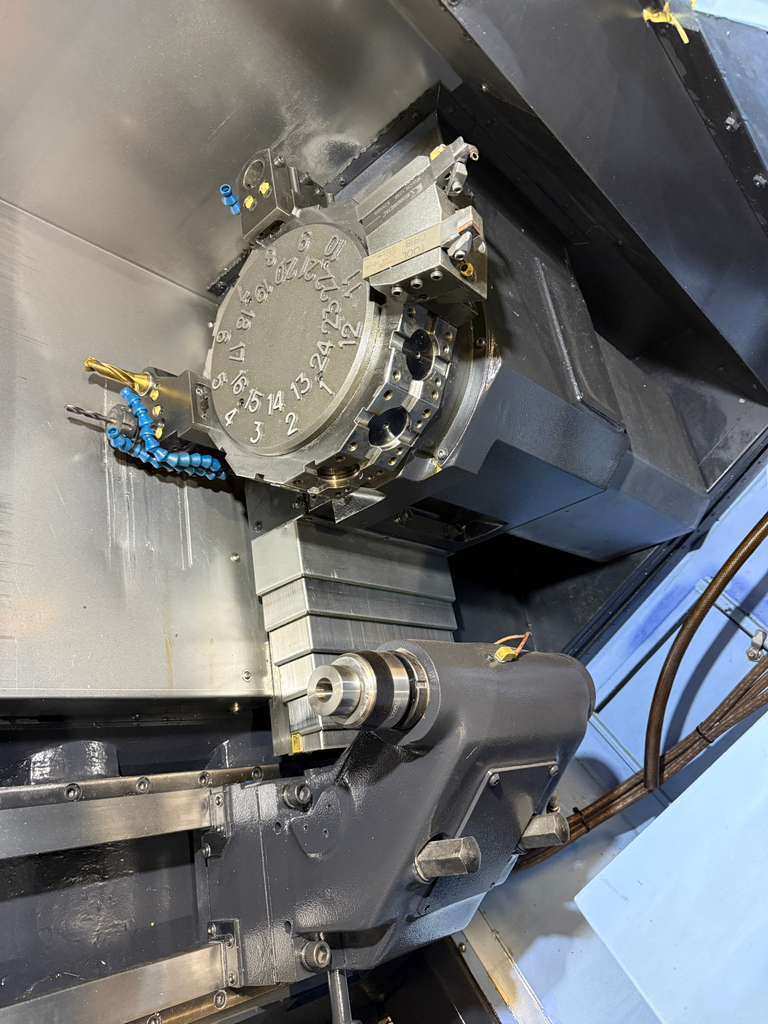 Doosan Lynx 220LMA CNC Turning Center - C Axis Live Tool Bar Feeder Lathe 12