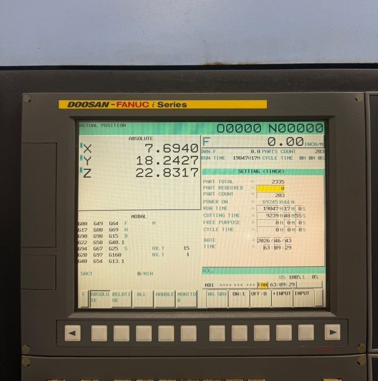 Doosan MYNX 6500/50 CNC Vertical Machining Center - 50 Taper Mill 6