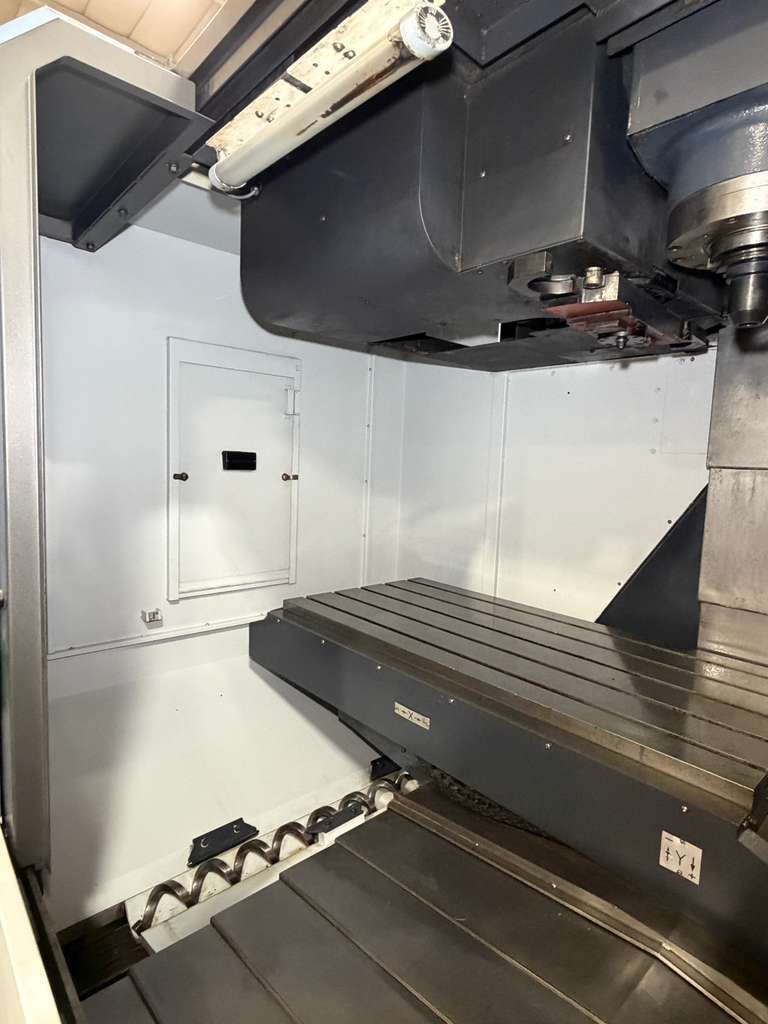 Doosan MYNX 6500/50 CNC Vertical Machining Center - 50 Taper Mill 11