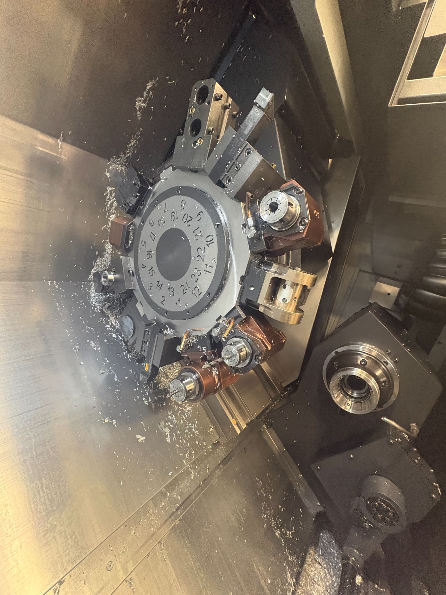 Doosan Puma 2600SYII CNC Turn Mill Center - 2018 Bar Feeder, Sub Spindle, Y Axis Lathe 4