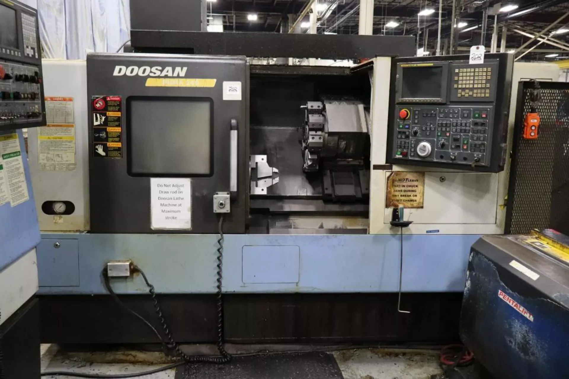 DOOSAN PUMA 240C CNC Lathes & Turning Centers 0