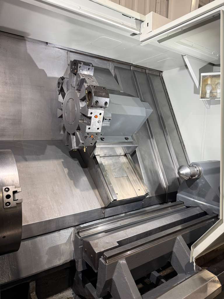 Haas ST-40 CNC Turning Center -18.5" Chuck, 7.5" Big Bore Lathe 6