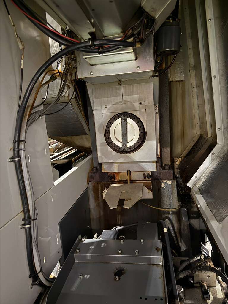Haas ST-40 CNC Turning Center -18.5" Chuck, 7.5" Big Bore Lathe 17
