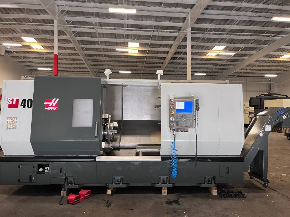 Haas ST-40 CNC Turning Center - Big Bore Lathe 1