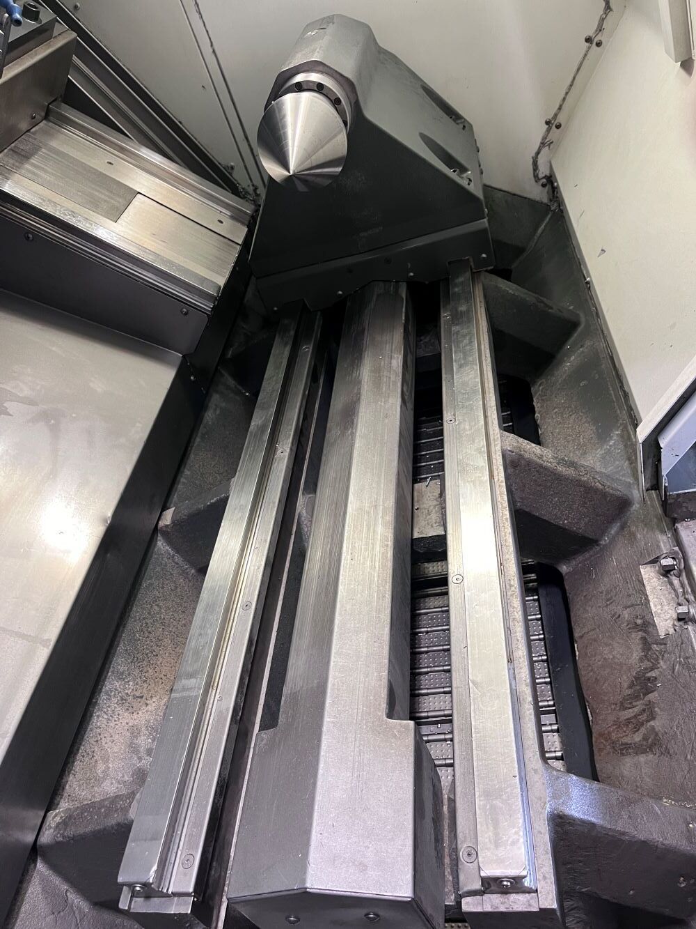 Haas ST-40 CNC Turning Center - Big Bore Lathe 15