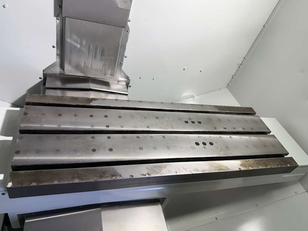 Haas Super Mini Mill 2 CNC Vertical Machining Center 12