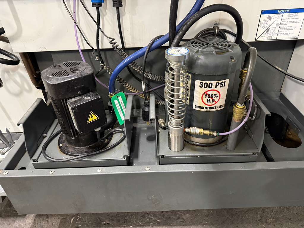 Haas UMC-750 5-Axis CNC Universal Machining Center - 12,000 RPM, 40 ATC, TSC, HSM Mill 15