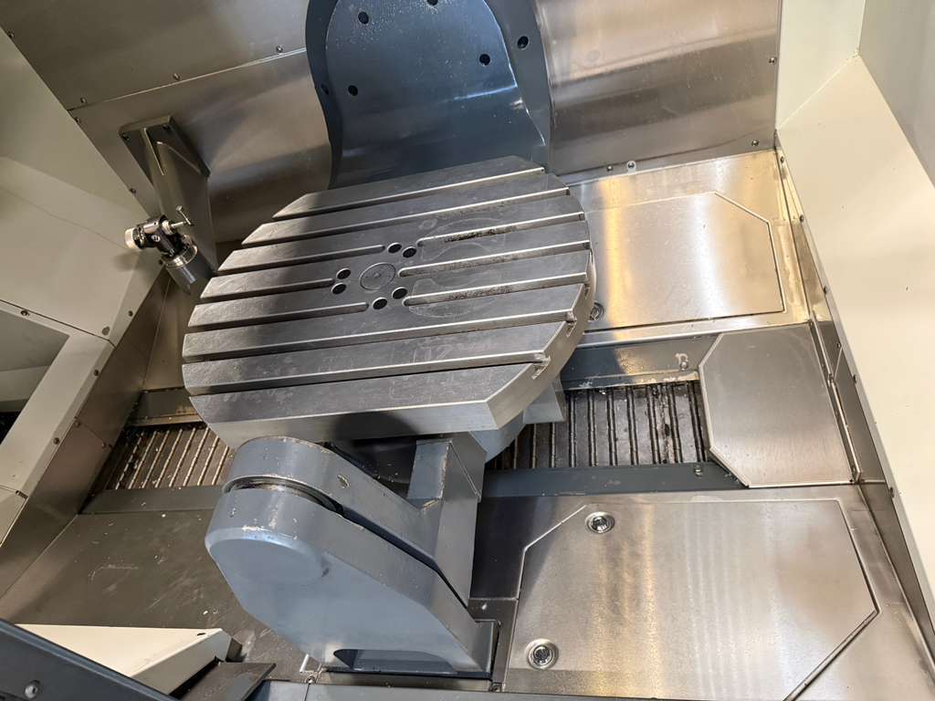 Haas UMC-750 5-Axis CNC Universal Machining Center - 12,000 RPM, 40 ATC, TSC, HSM Mill 13
