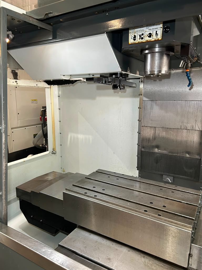 Haas VF-1 CNC Vertical Machining Center - Mill 13
