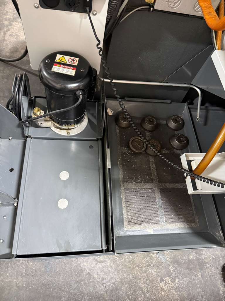 Haas VF-2 CNC Vertical Machining Center - 30,000 RPM, WIPS, Linear Scales Mill 23