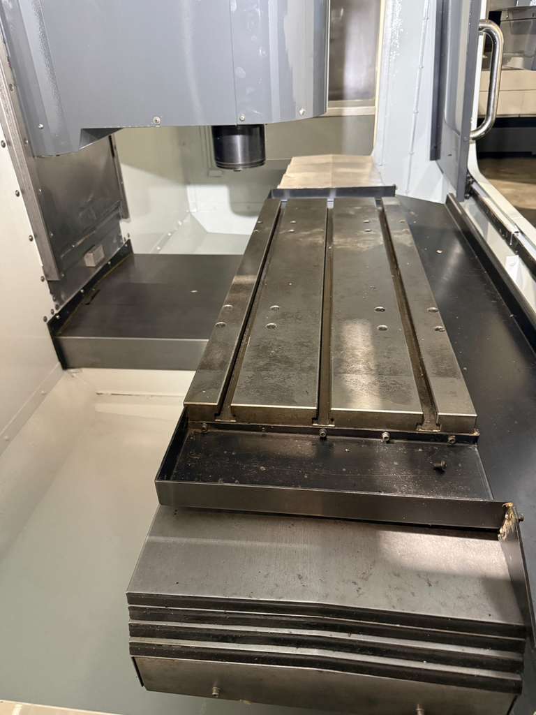 Haas VF-2SS CNC Vertical Machining Center - 12,000 RPM Mill 3