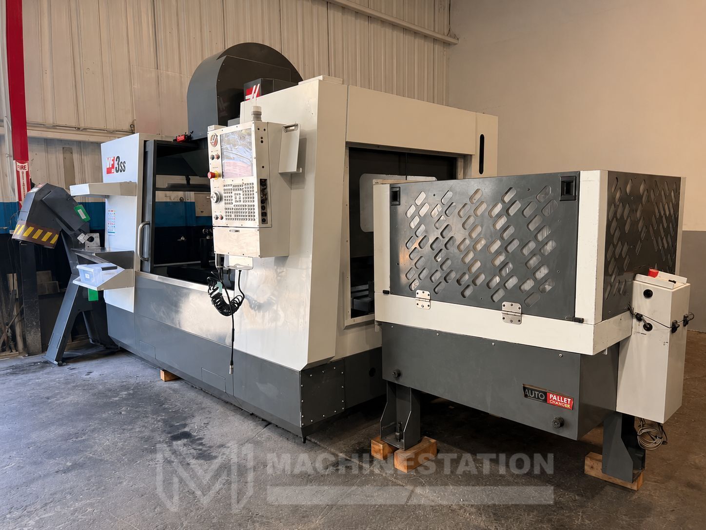 Haas VF-3SS-APC CNC Vertical Machining Center - Pallet Changer Mill 2