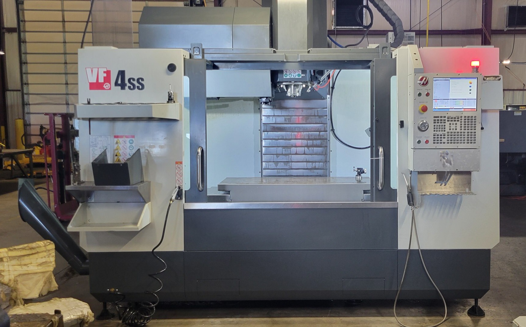 HAAS VF 4SS (1)