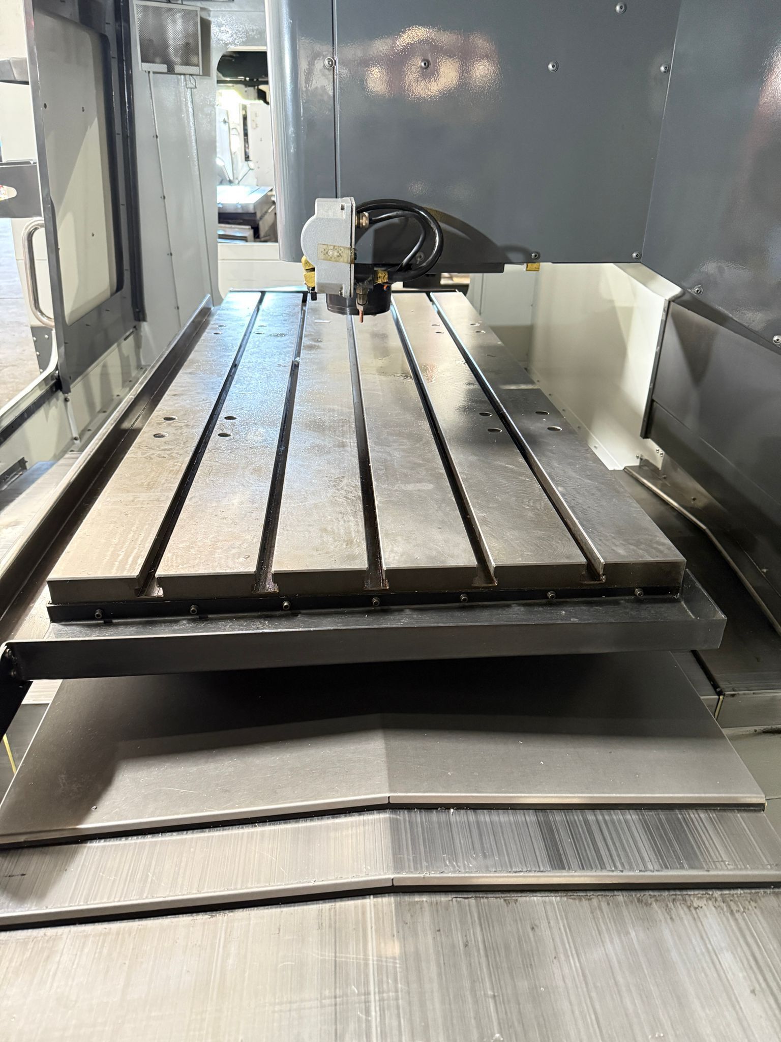 Used Haas VF-6/40 For Sale | MachineStation