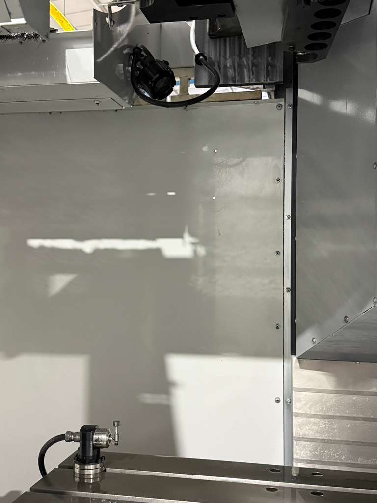Haas VF-6D/40 CNC Vertical Machining Center - 15,000 RPM, 4th Axis Ready Mill 7