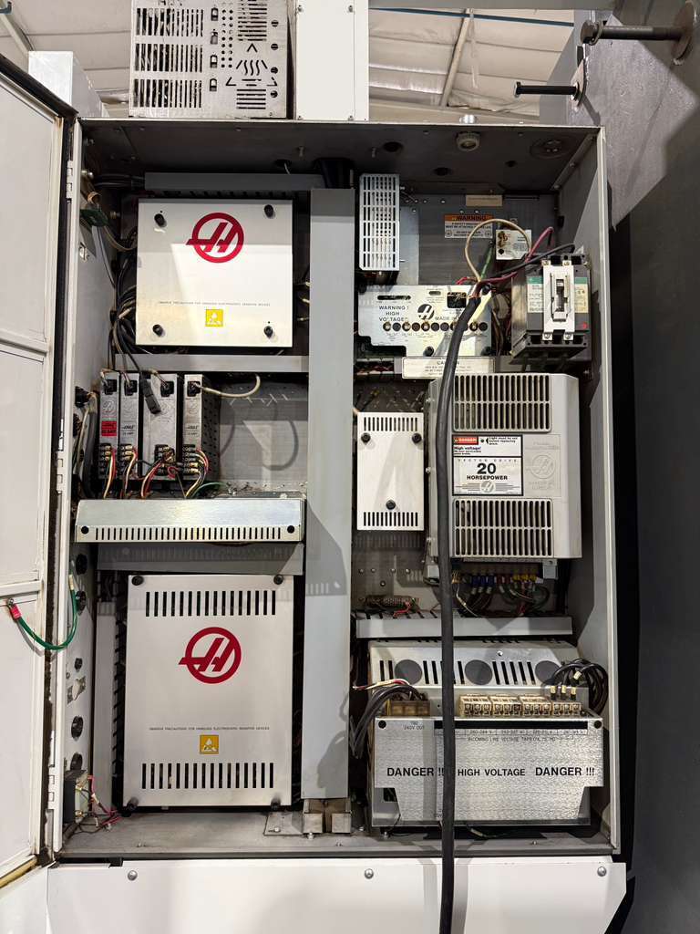 Haas VF-7/40 CNC Vertical Machining Center - 4th Axis Ready Mill 24