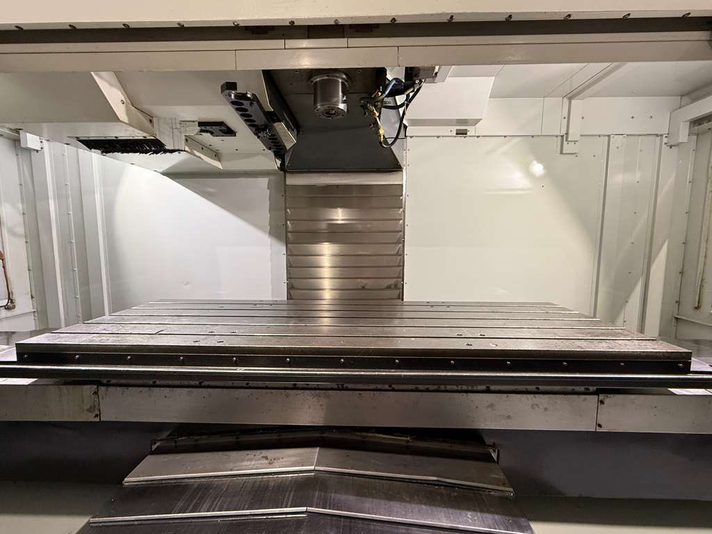 Haas VF-7/40 CNC Vertical Machining Center - 4th Axis Ready Mill 12