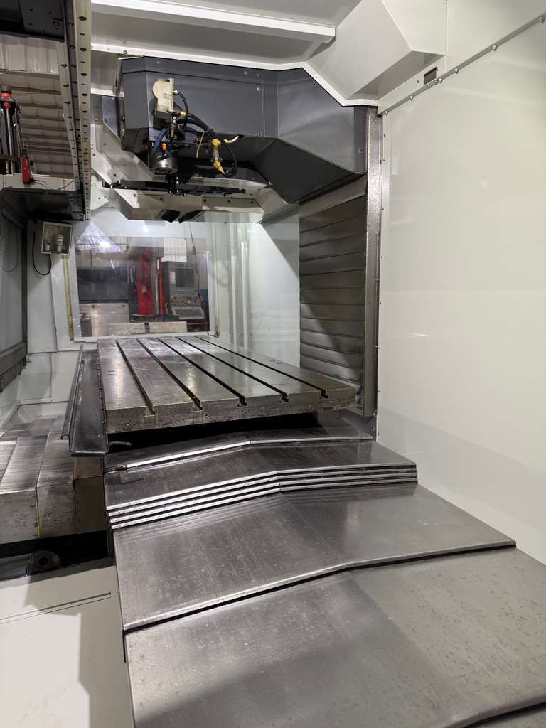 Haas VF-7/40 CNC Vertical Machining Center - 4th Axis Ready Mill 14