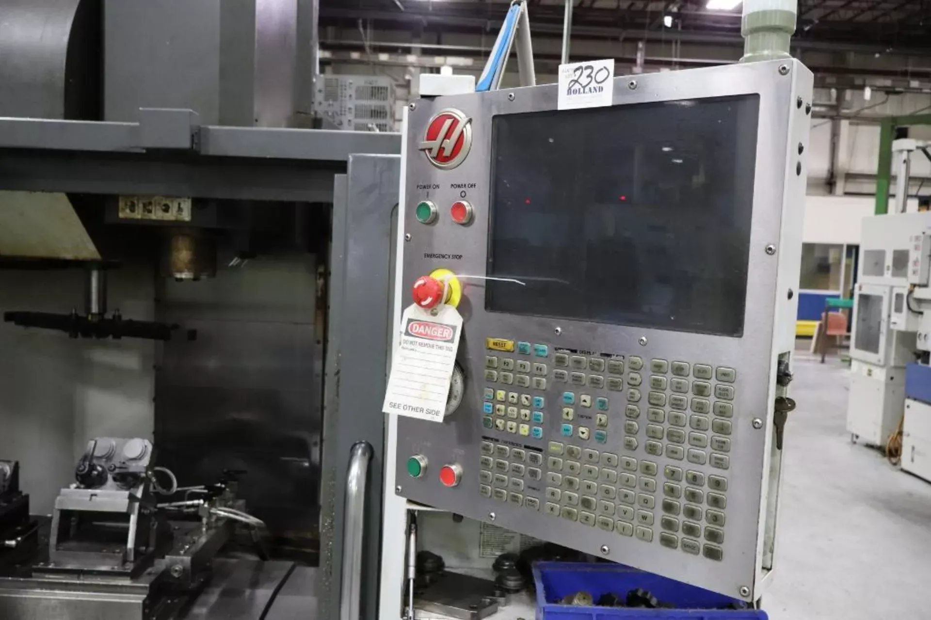 HAAS VF-1 CNC Vertical Machining Centers 3