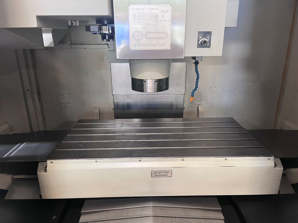 Hardinge Bridgeport 1000 XP3 CNC Vertical Machining Center 7