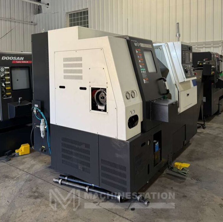 Hyundai WIA L210A CNC Turning Center - Bar Feeder Lathe 4