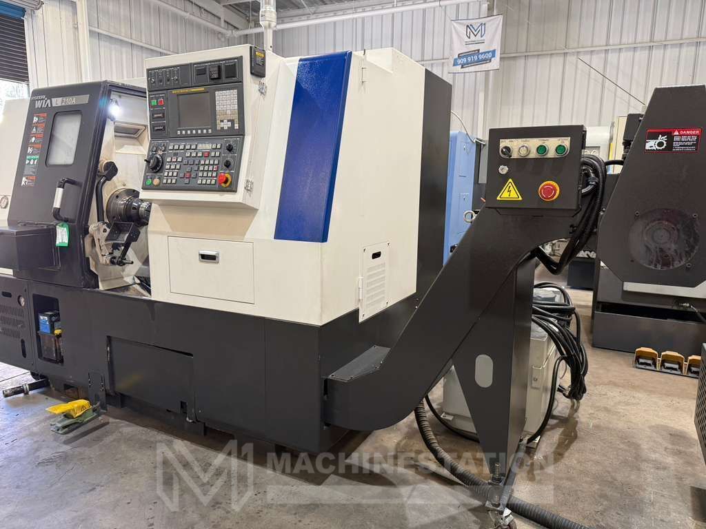 Hyundai WIA L210A CNC Turning Center - Bar Feeder Lathe 3