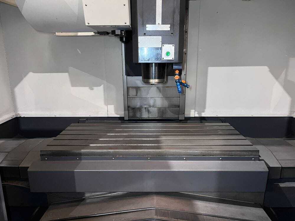 Hwacheon Sirius 550 CNC Vertical Machining Center - 10,000 RPM Mill 5