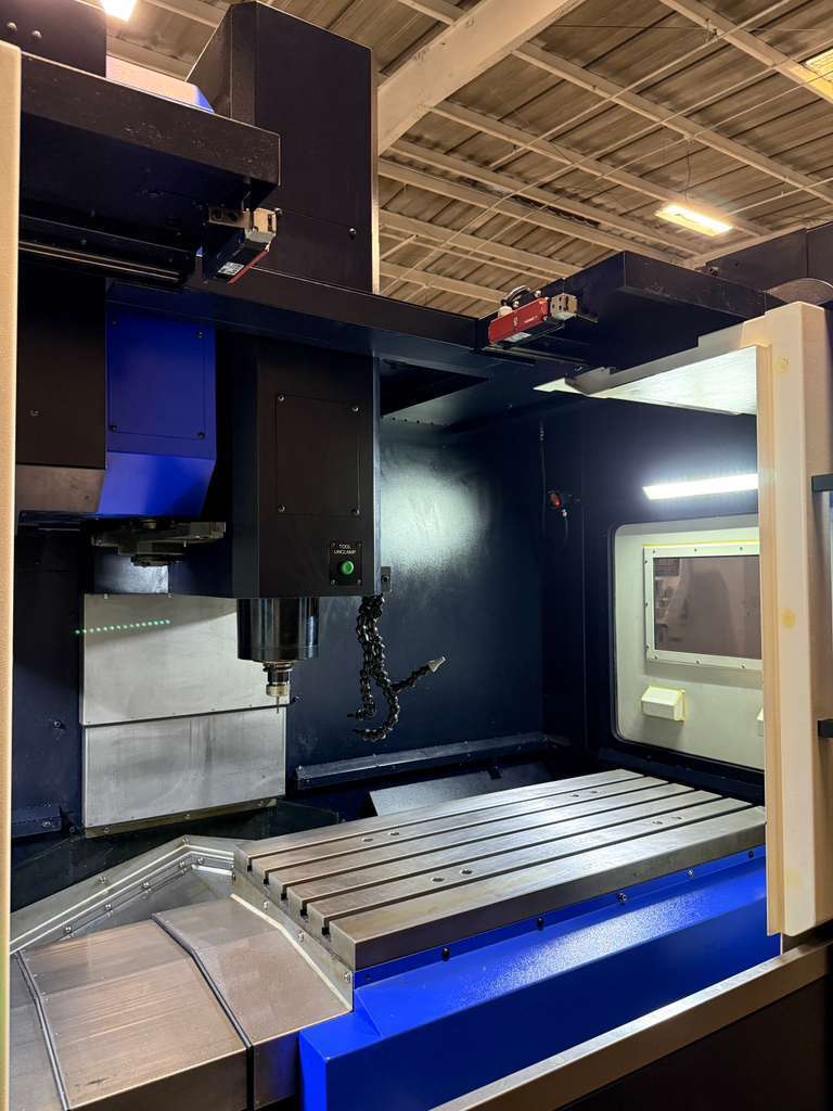 Hwacheon Vesta 1000+ CNC Vertical Machining Center -12,000 RPM 2019 Mill 8