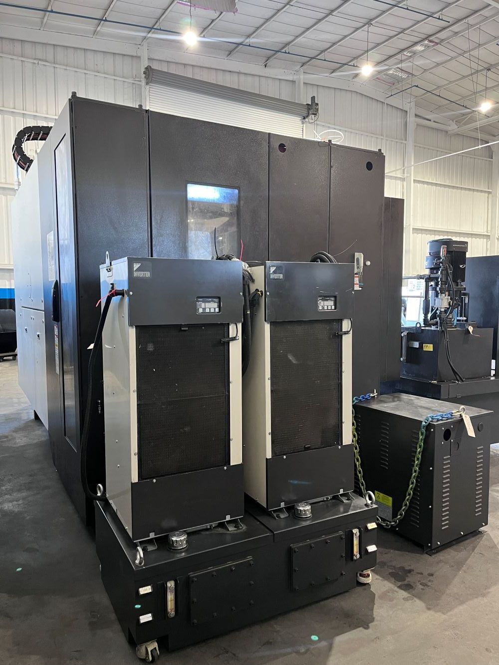 Hyundai Wia XF6300 5 Axis CNC Vertical Machining Center
