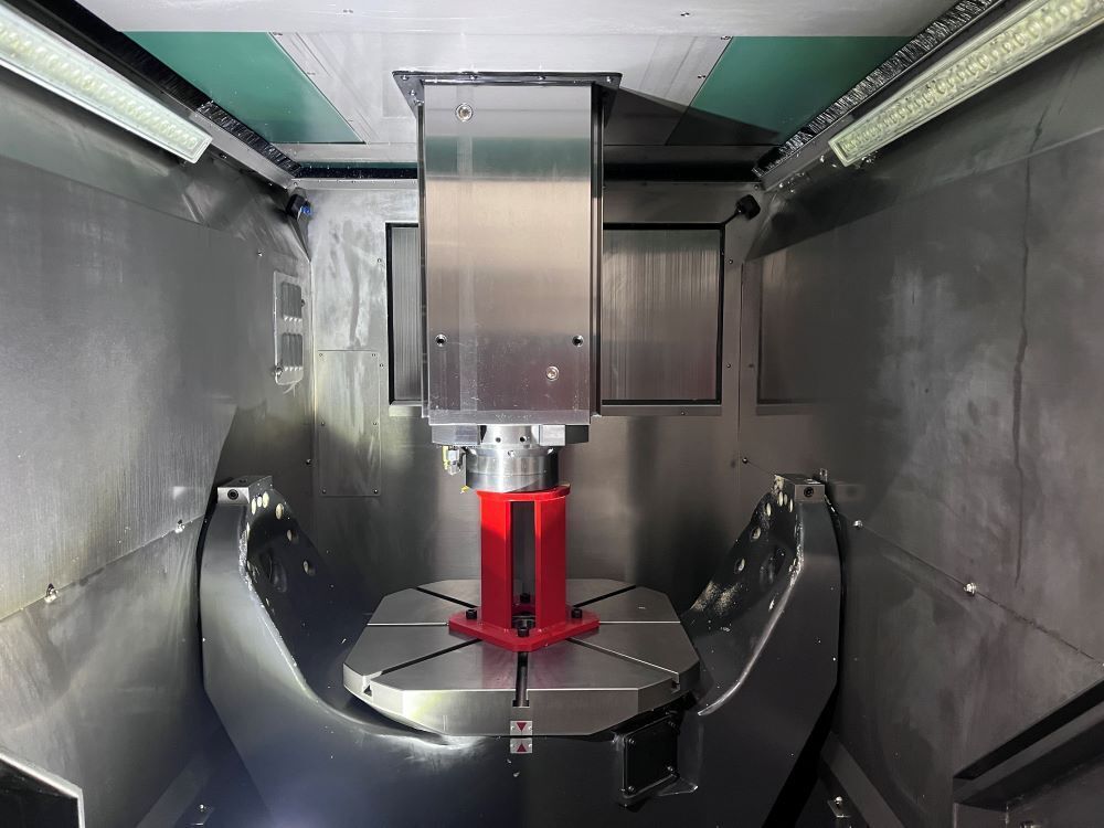 Hyundai Wia XF6300 5 Axis CNC Vertical Machining Center 8