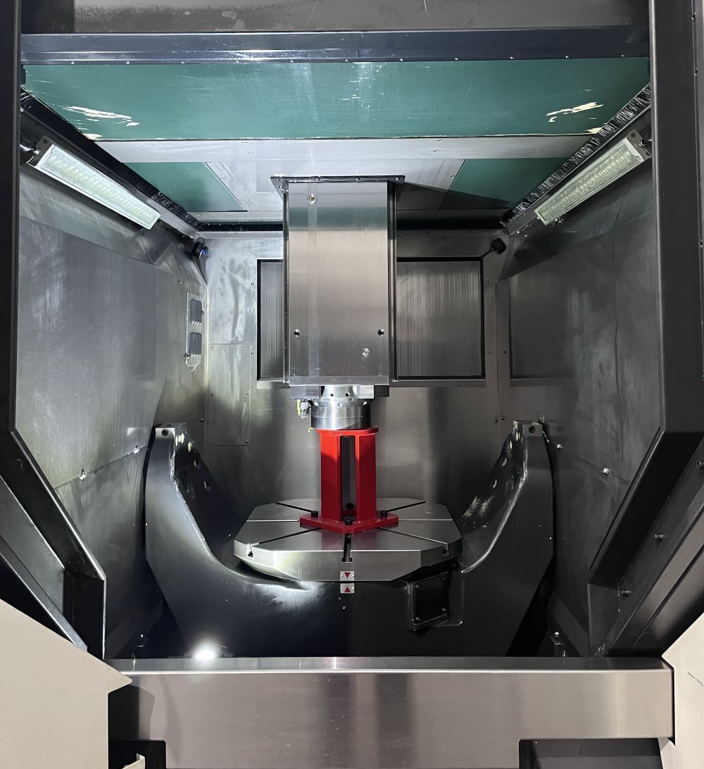 Hyundai Wia XF6300 5 Axis CNC Vertical Machining Center 7