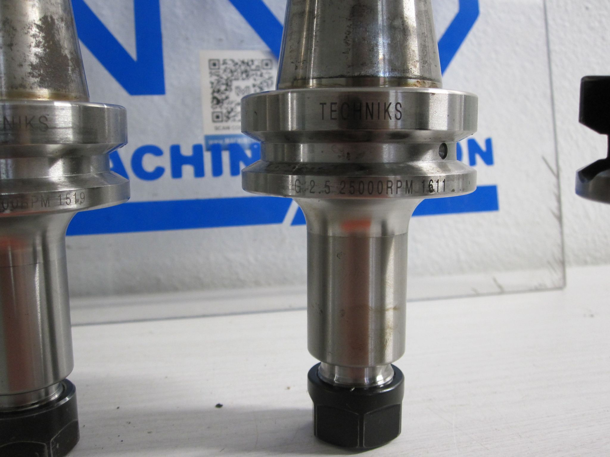 TECHNIKS BT40 7