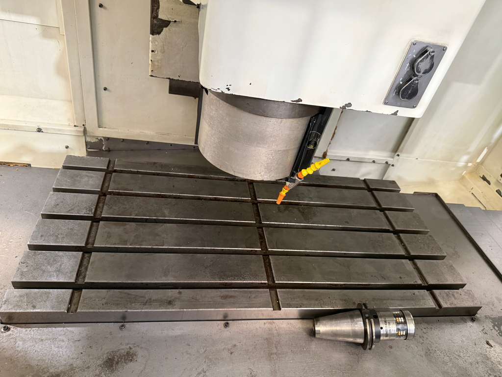 Kitamura Mycenter 4XiF CNC Vertical Machining Center - 50 Taper Mill 5