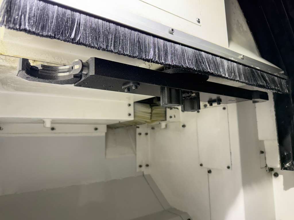 Mazak VC-500A/5X 5 Axis CNC Vertical Machining Center - 2019 Mill 15