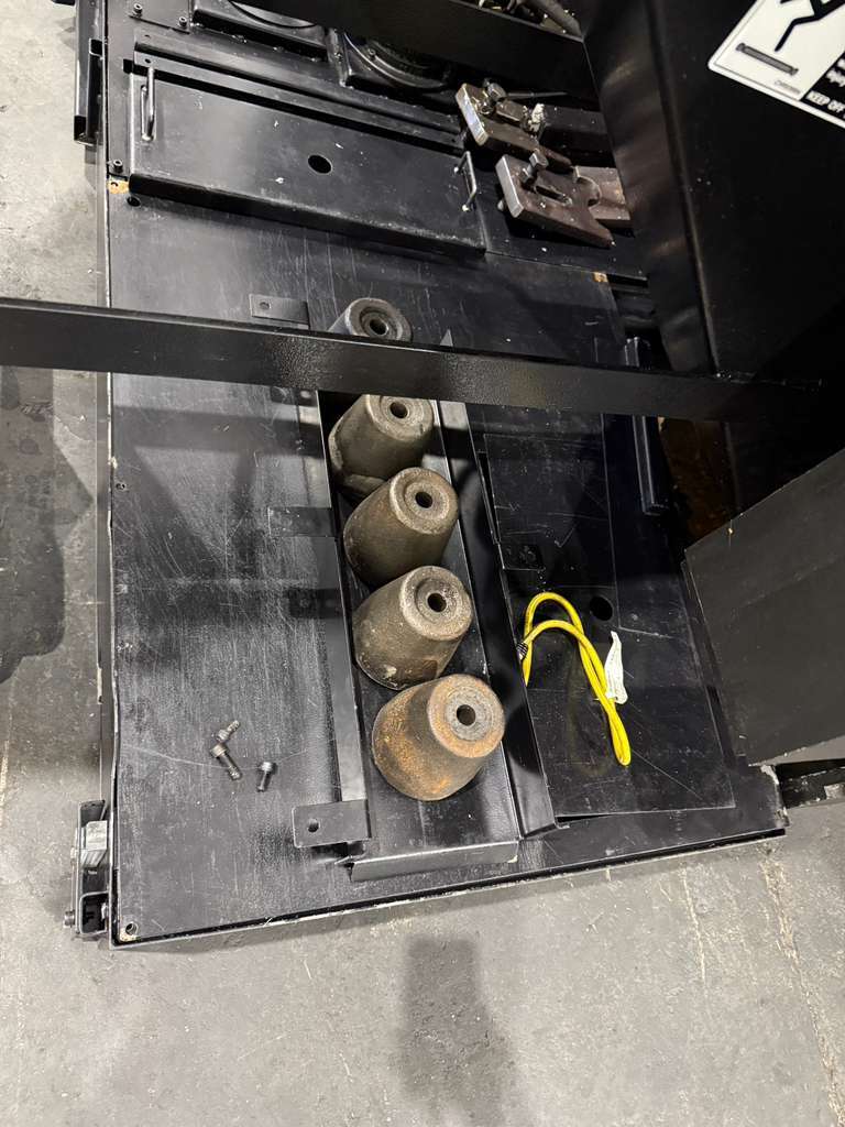 Mazak VC-500A/5X 5 Axis CNC Vertical Machining Center - 2019 Mill 20