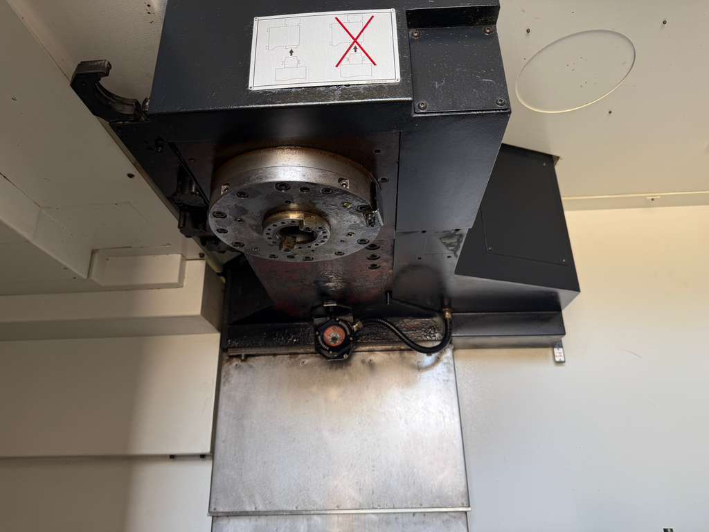 Mazak VCN 530C-II CNC Vertical Machining Center - TSC, 12,000 RPM Mill 9