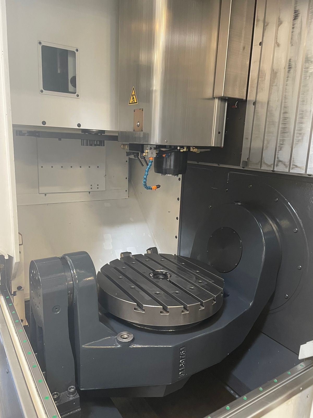 Mikron Hem 500U 5 Axis CNC Vertical Machining Center - Mill 9