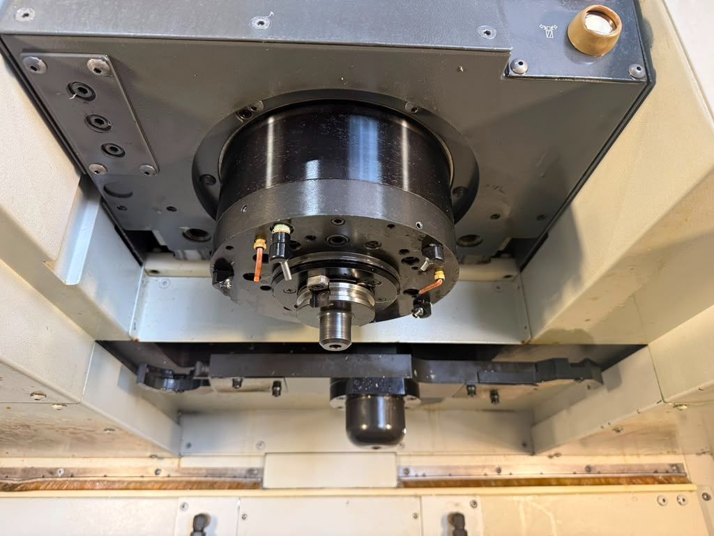 Mori Seiki NV4000 DCG CNC Vertical Machining Center - Pallet Changer Mill 12