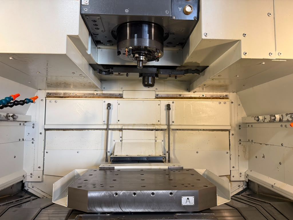 Mori Seiki NV4000 DCG CNC Vertical Machining Center - Pallet Changer Mill 7
