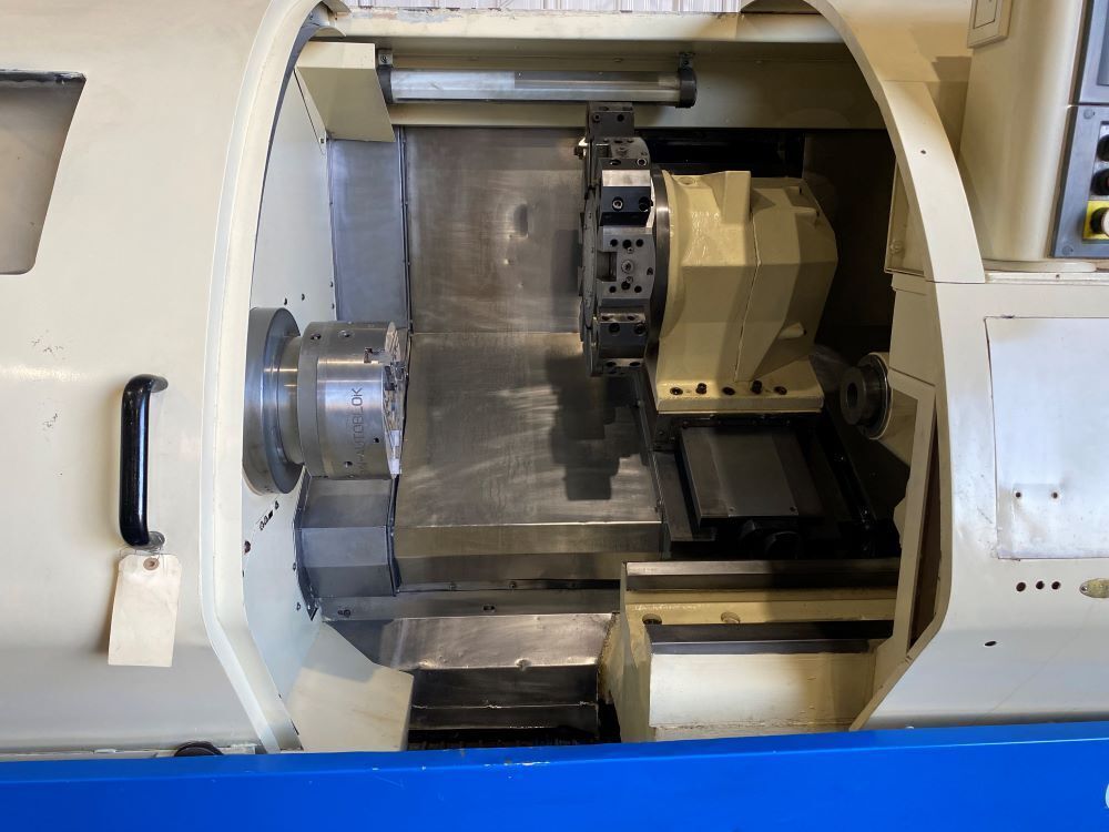 Okuma Crown L1420/650 CNC Turning Center 5