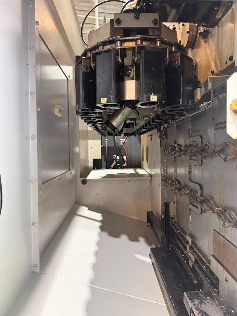 Okuma MB-56VA CNC Vertical Machining Center - TSC, 15,000 RPM Mill 5