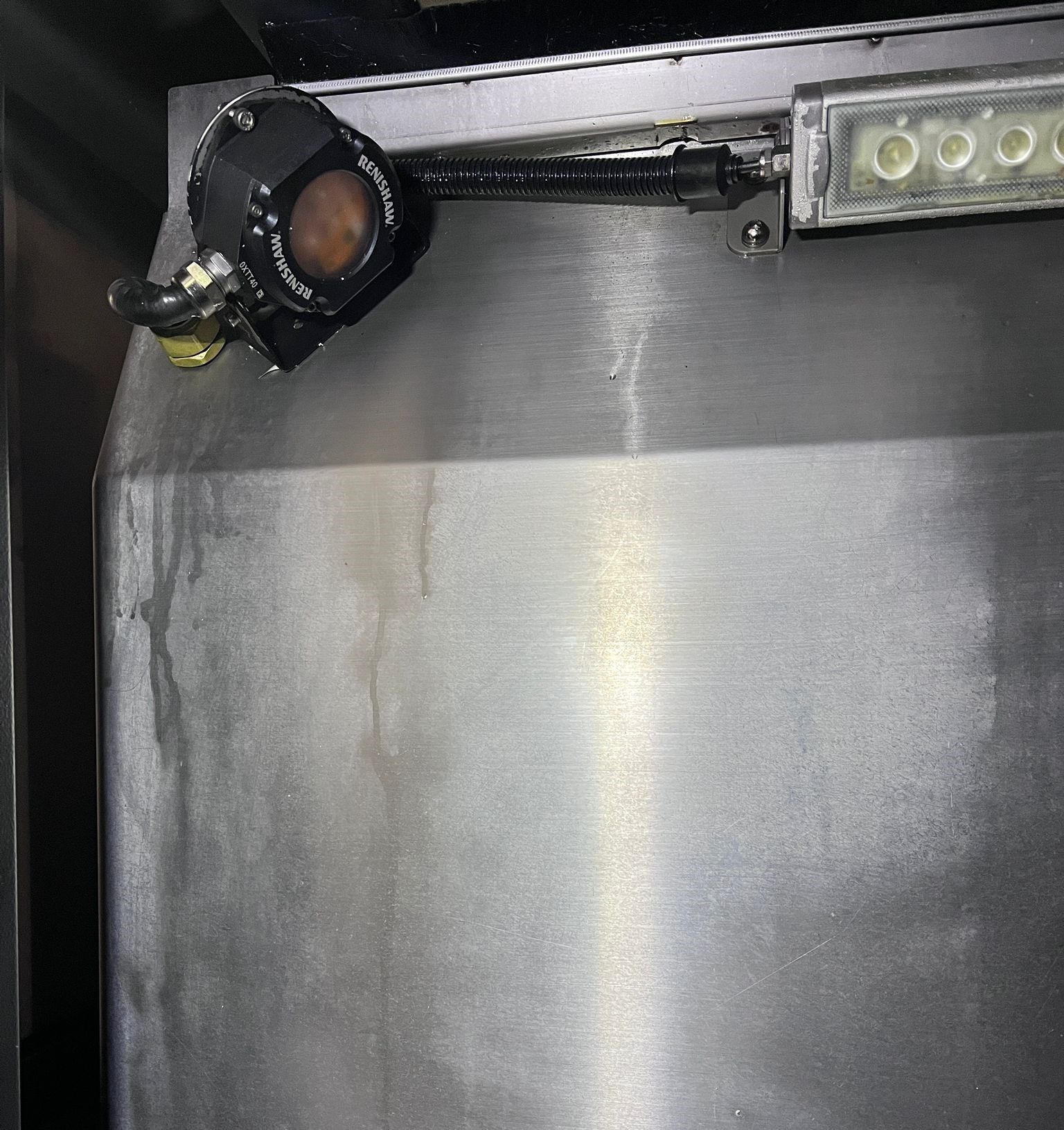 Hyundai Wia XF6300 5 Axis CNC Vertical Machining Center - Mill 10