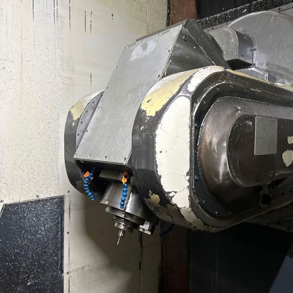 SNK HPS-120B 5 Axis High Speed CNC Horizontal Profiler Mill 7
