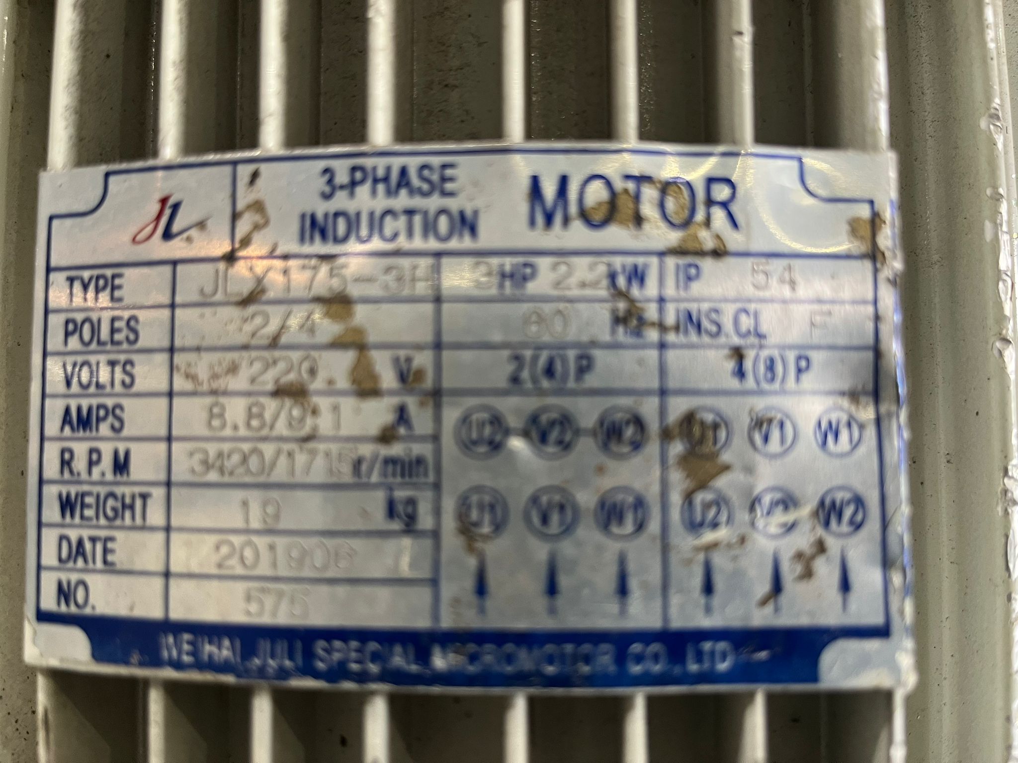 Supra 10"x54" CNC Vertical Knee Mill 10