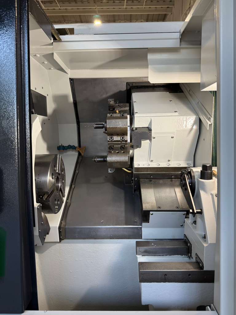 Takisawa TCC-2000 L3 CNC Turning Center - Lathe 7
